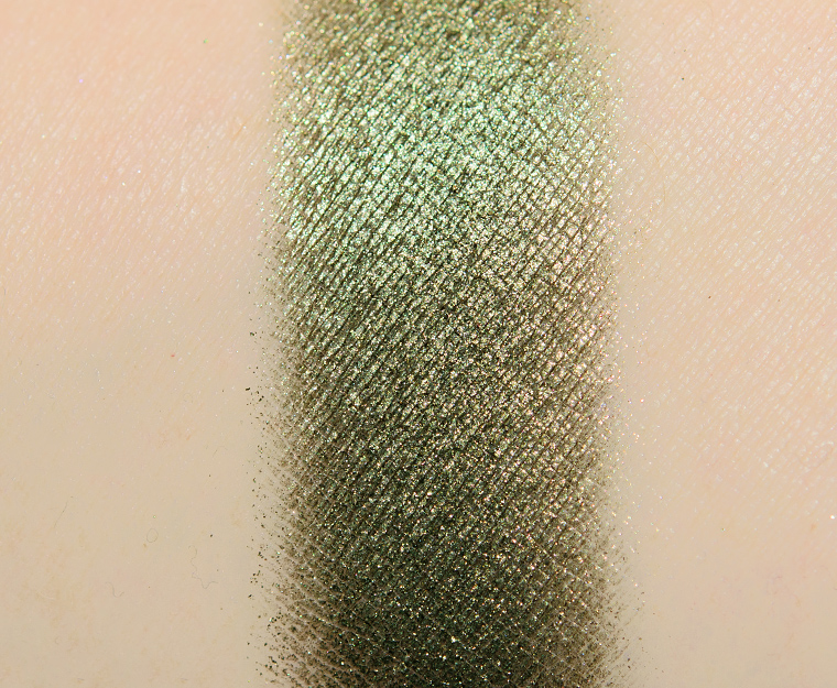 <p class="text-center">Give Me Glow Make It Rain Foiled Pressed Shadow</p>
