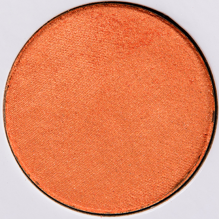 <p class="text-center">Give Me Glow On Fire Foiled Pressed Shadow</p>