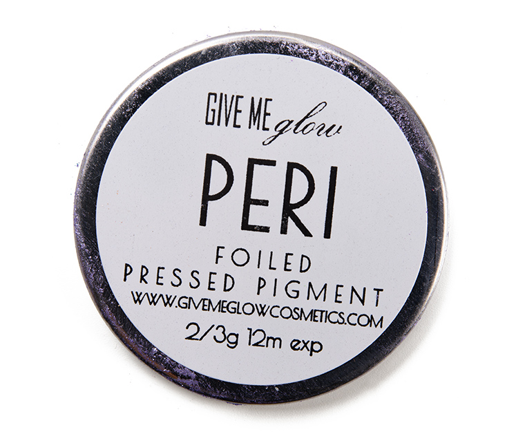 Give Me Glow Peri Foiled Pressed Shadow