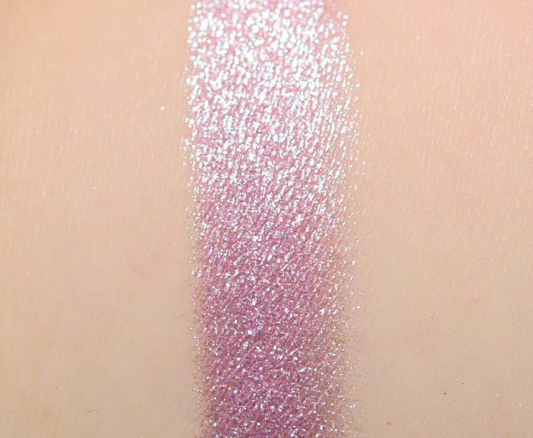 <p class="text-center">Give Me Glow Princess Pink Foiled Pressed Shadow</p>