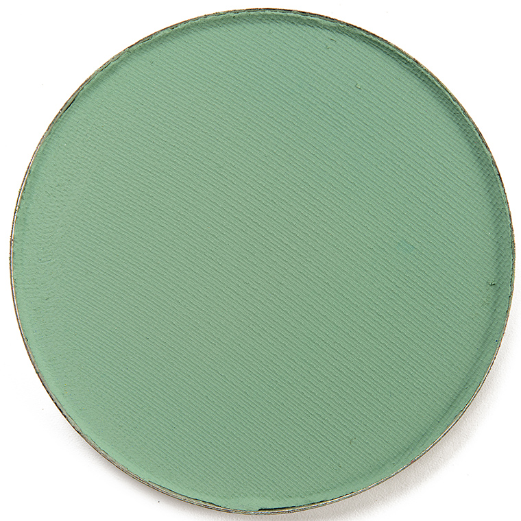 Give Me Glow So Rich Matte Pressed Shadow