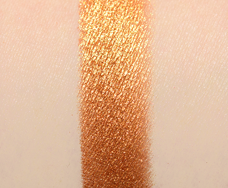 <p class="text-center">Give Me Glow Sweet Tea Foiled Pressed Shadow</p>