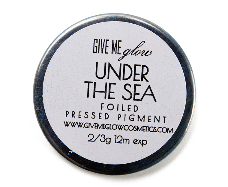 Give Me Glow Under the Sea Foiled Pressed Shadow