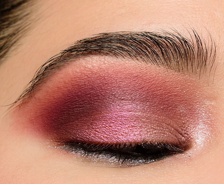 Marc Jacobs Beauty Cherrific (880) Eye-Conic Multi-Finish Eyeshadow Palette