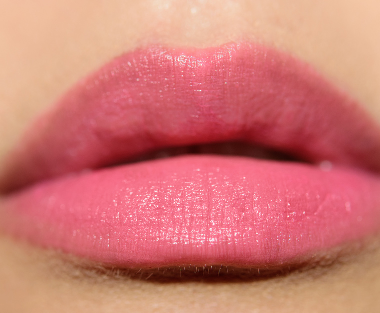 <p class="text-center">Rare Beauty Blessed With Gratitude Dewy Lip Balm</p>