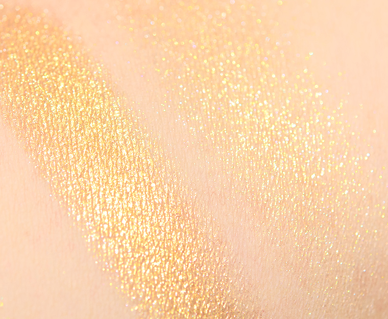 Dior Gold Gold Backstage Glow Face Strobe Powder