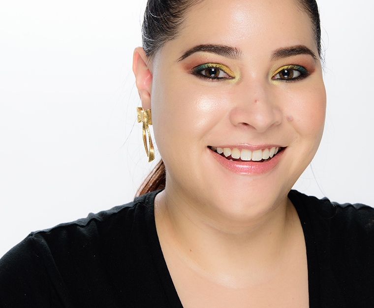 Dior Golden Peach Backstage Glow Face Strobe Powder
