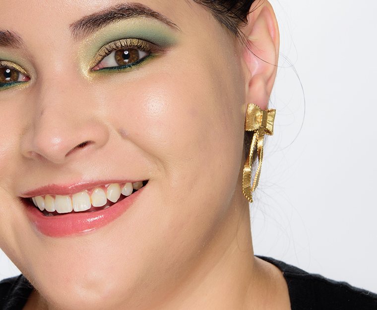 Kaja Luna Mochi Glow Bouncy Blendable Highlighter