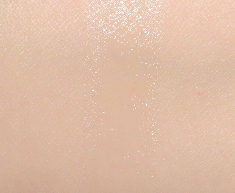 <p class="text-center">Makeup by Mario Expensive Master Secret Glow</p>