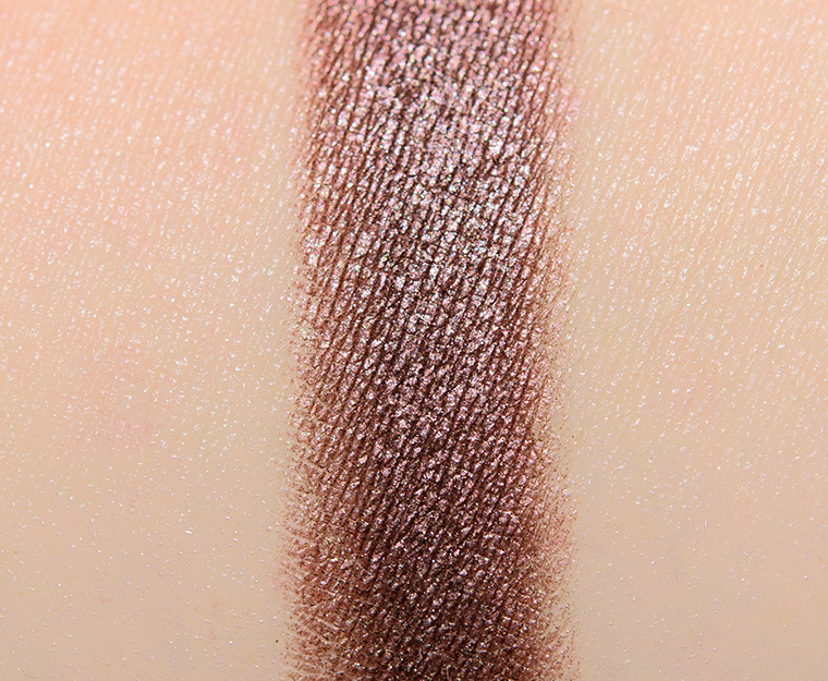 <p class="text-center">Natasha Denona Stark (335M) Metallic Eye Shadow</p>