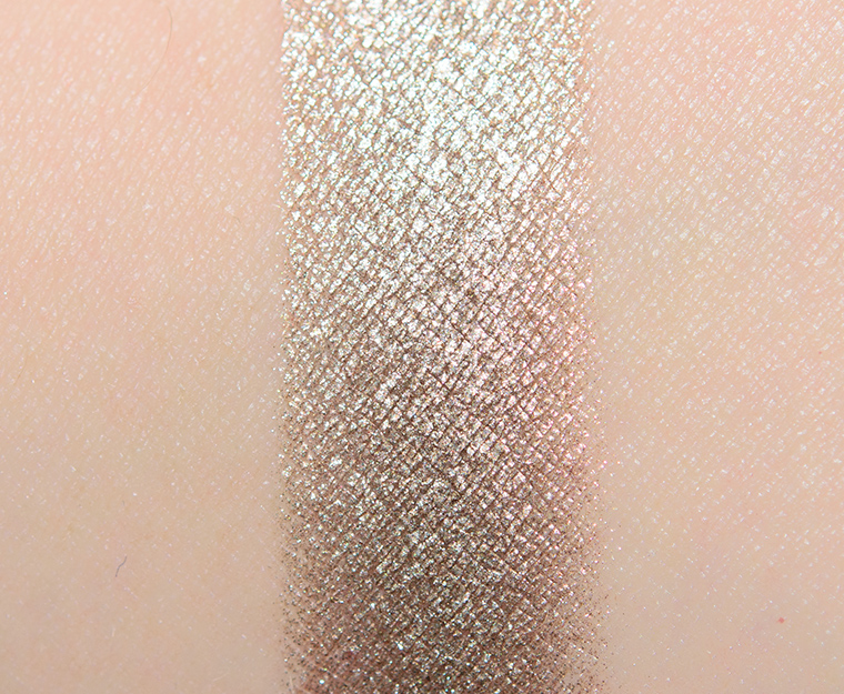 <p class="text-center">Natasha Denona Stripped (337M) Metallic Eye Shadow</p>