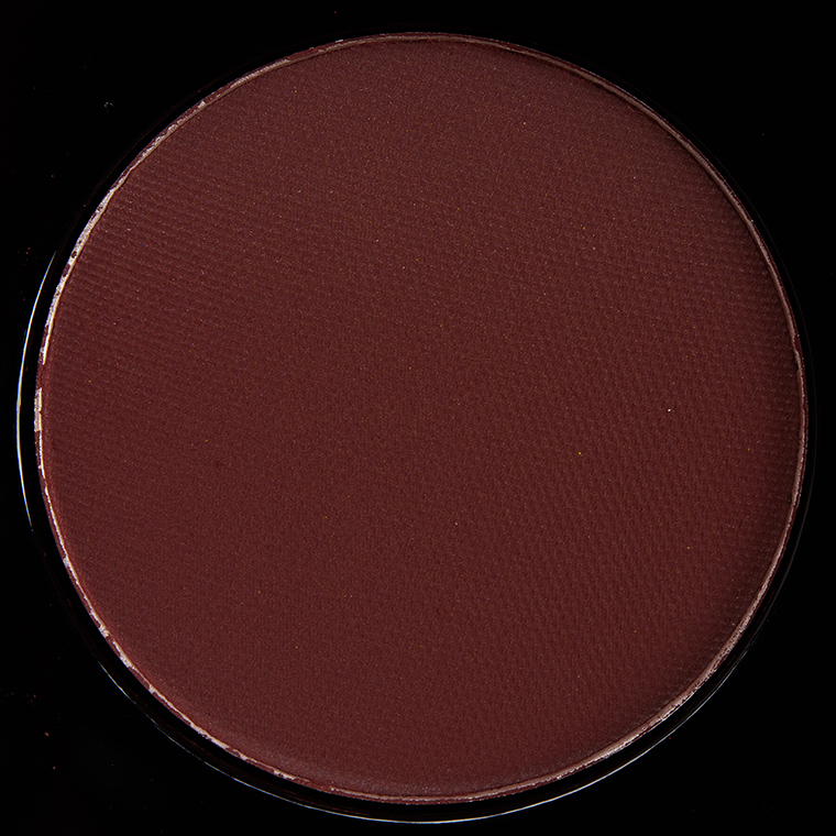 <p class="text-center">Pat McGrath Mink Noir EYEdols Eyeshadow</p>