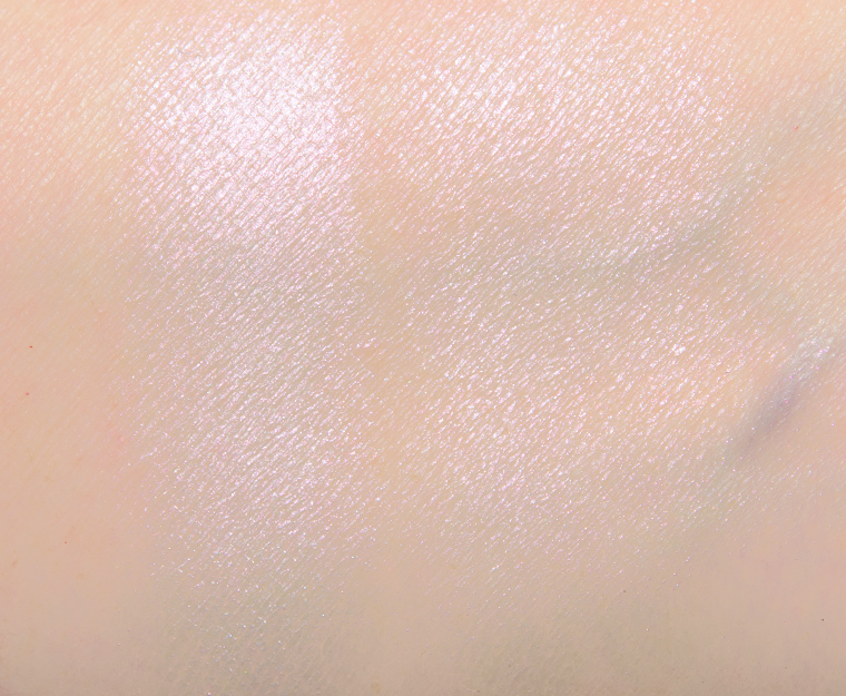 Wayne Goss Shimmer Pink The Weightless Veil Highlighter
