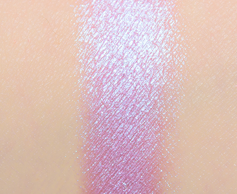 <p class="text-center">Clionadh Lofty Duochrome Eyeshadow</p>