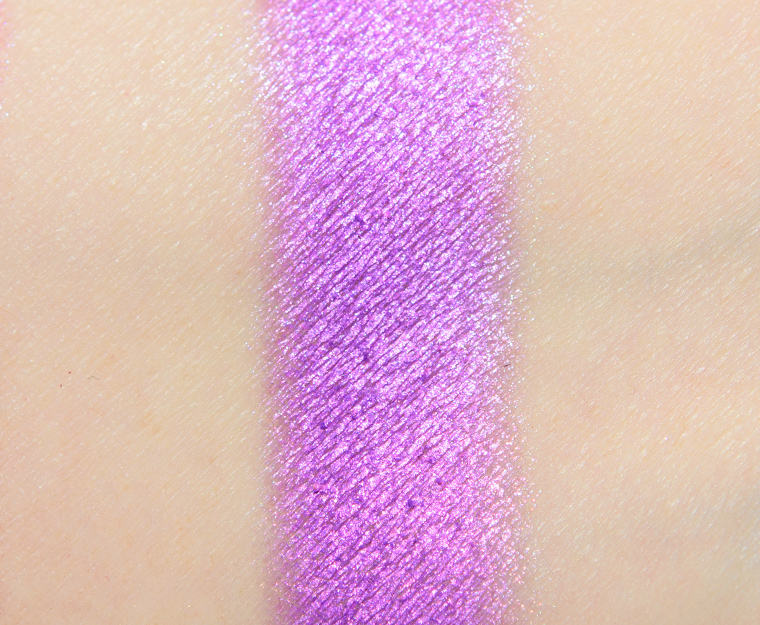 <p class="text-center">Clionadh Panacea Duochrome Eyeshadow</p>