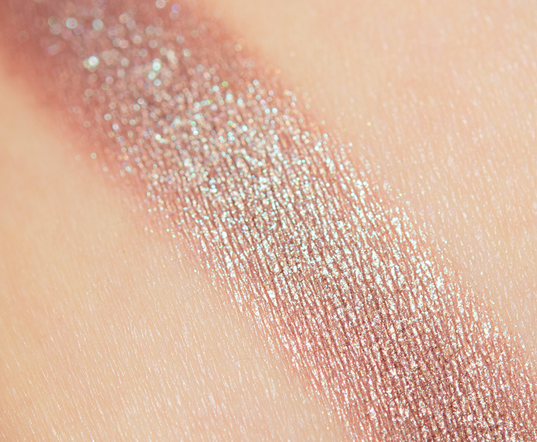 Clionadh Shroom Duochrome Eyeshadow