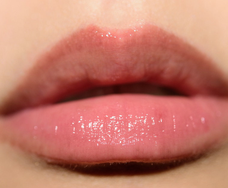 <p class="text-center">ColourPop First Date Lux Lip Oil</p>