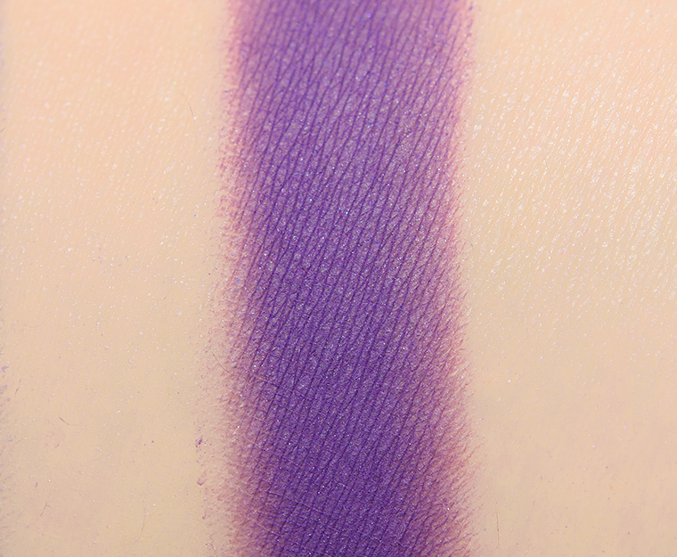 <p class="text-center">ColourPop Zeitgeist Pressed Powder Pigment</p>
