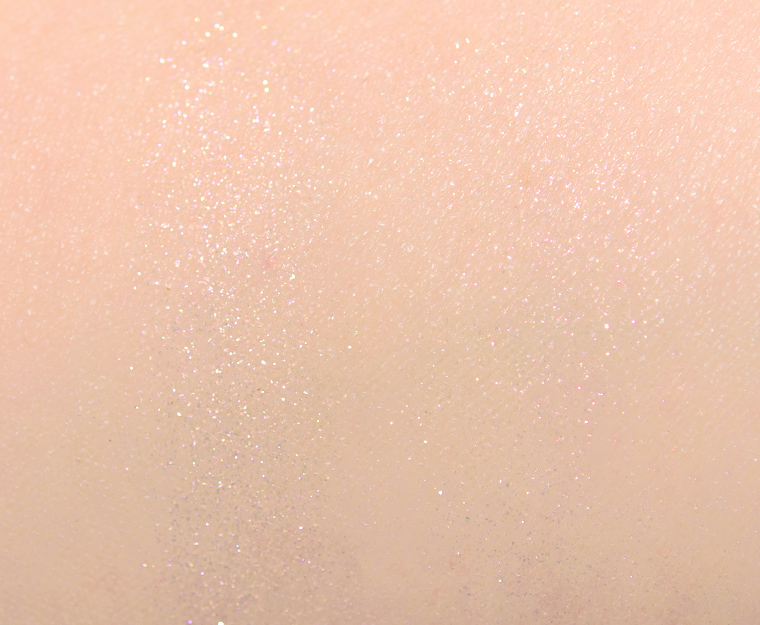 <p class="text-center">Fenty Beauty Rose Rave Diamond Bomb All-Over Diamond Veil</p>