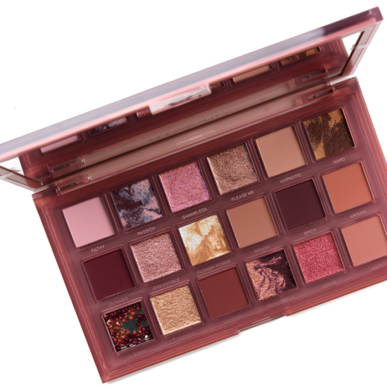 Huda Beauty Eyeshadow Palette Naughty Nude