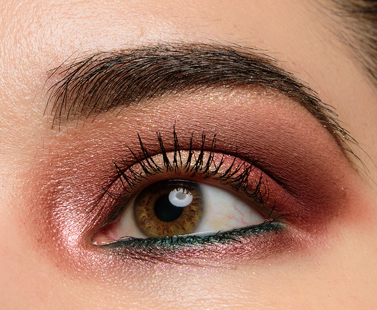 Huda Beauty Naughty Nude Eyeshadow Palette