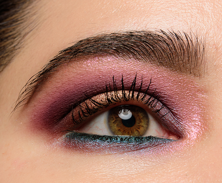 Huda Beauty Naughty Nude Eyeshadow Palette