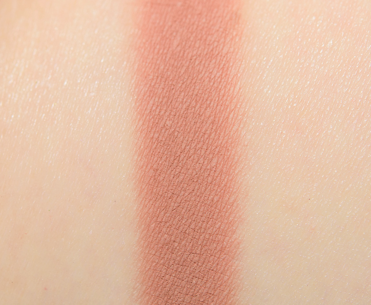 Huda Beauty Rough Eyeshadow