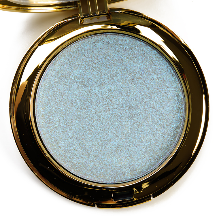 JD Glow Cloud 9 Pressed Powder Illuminator
