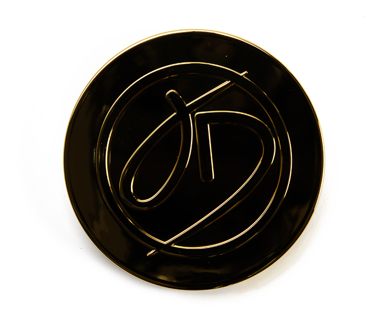 JD Glow Cold Azz Ice Pressed Powder Illuminator