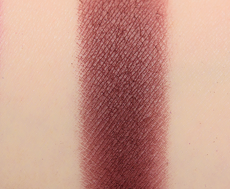 <p class="text-center">Lethal Cosmetics Corrosion Pressed Powder Shadow</p>