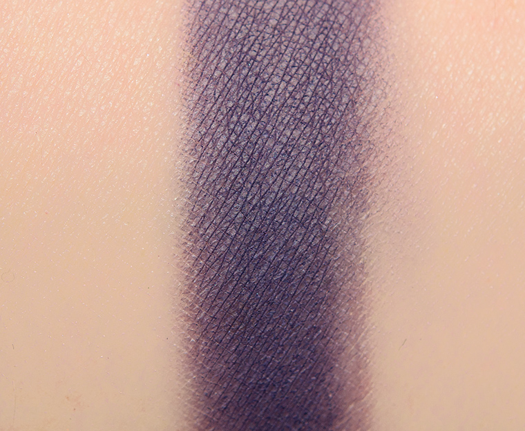 <p class="text-center">Lethal Cosmetics Deceit Pressed Powder Shadow</p>