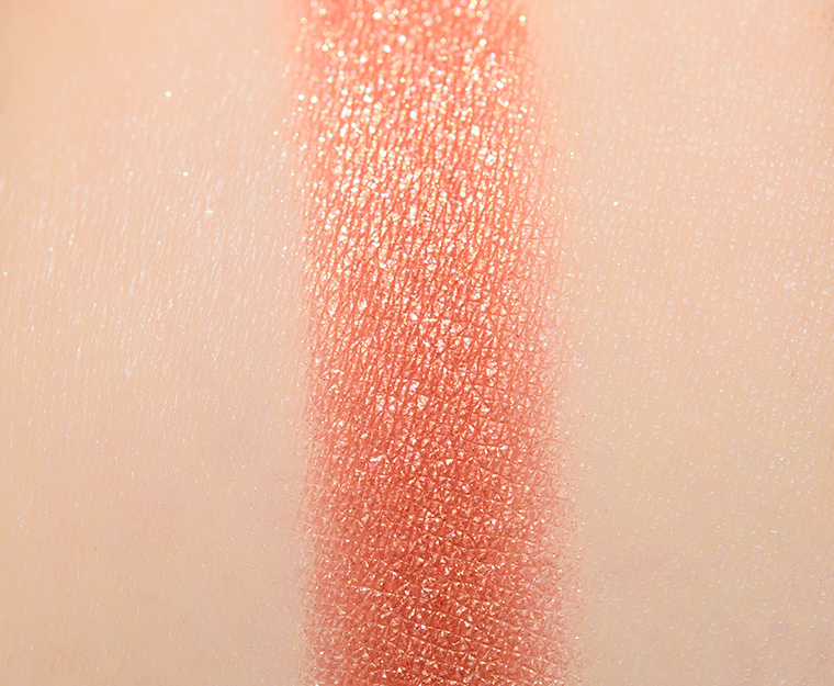 <p class="text-center">Viseart Orange Sanguine Eyeshadow</p>