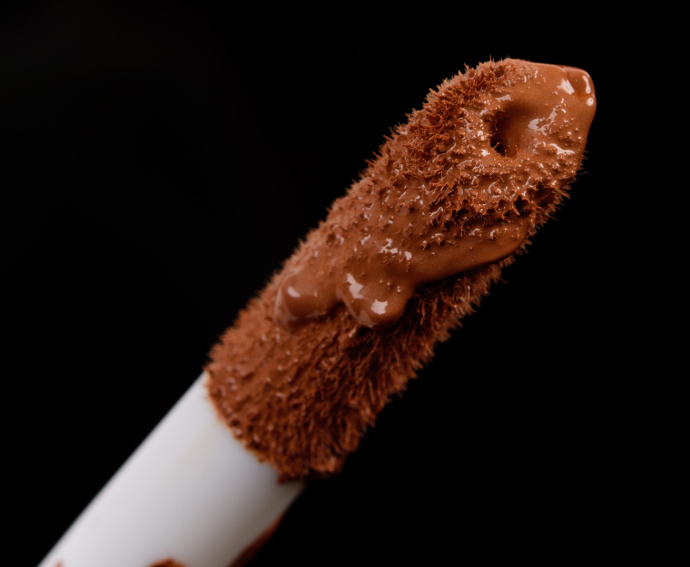 Charlotte Tilbury Dark (7) Hollywood Flawless Filter