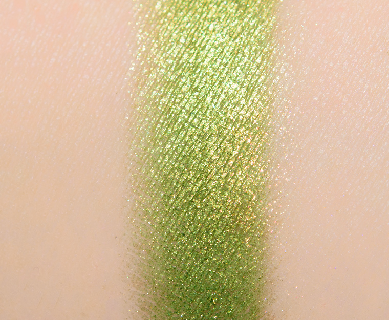 <p class="text-center">Terra Moons Icono Shimmer Eyeshadow</p>