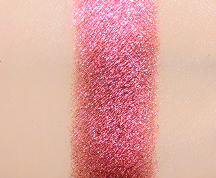 <p class="text-center">Terra Moons La Reina Shimmer Eyeshadow</p>