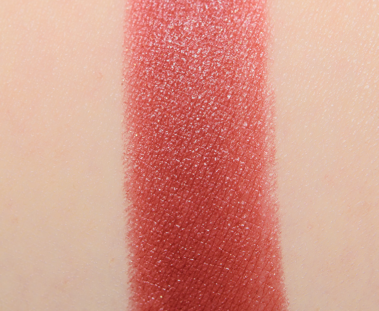 <p class="text-center">Chanel Beige Ardent (237) Rouge Allure Velvet</p>