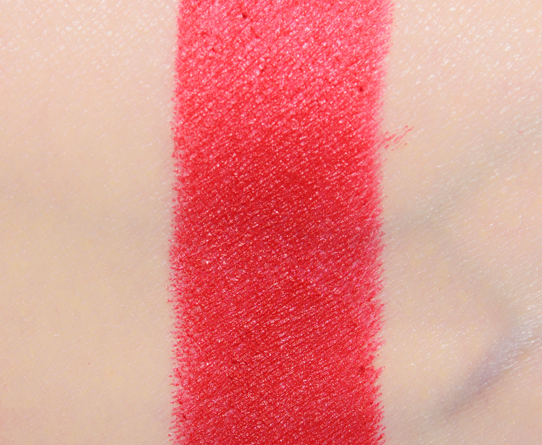 <p class="text-center">Chanel Pivoine Noire (136) Rouge Allure Velvet Extreme</p>