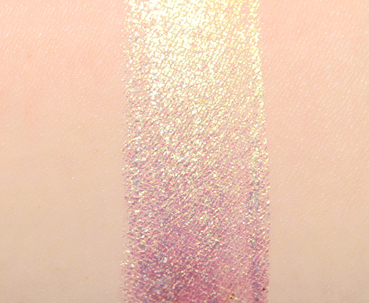 <p class="text-center">Danessa Myricks Crazy 4 U Twin Flames Multichrome Pigment</p>