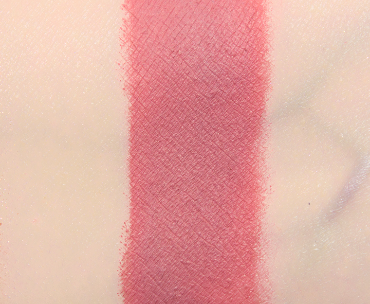 <p class="text-center">Danessa Myricks Crème Brule Colorfix Matte</p>