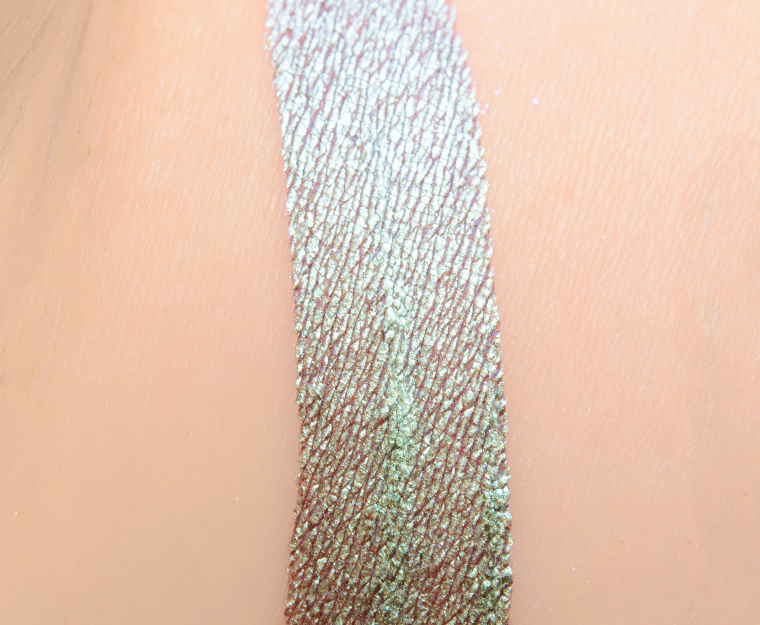 <p class="text-center">Danessa Myricks Soulmate Twin Flames Multichrome Pigment</p>