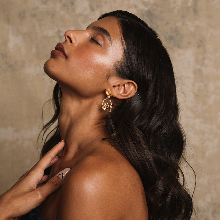 AURIC Cosmetics by Samantha Ravndahl Launches January 2021