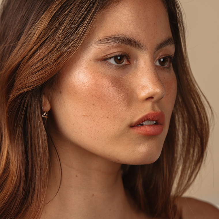 AURIC Cosmetics by Samantha Ravndahl Launches January 2021