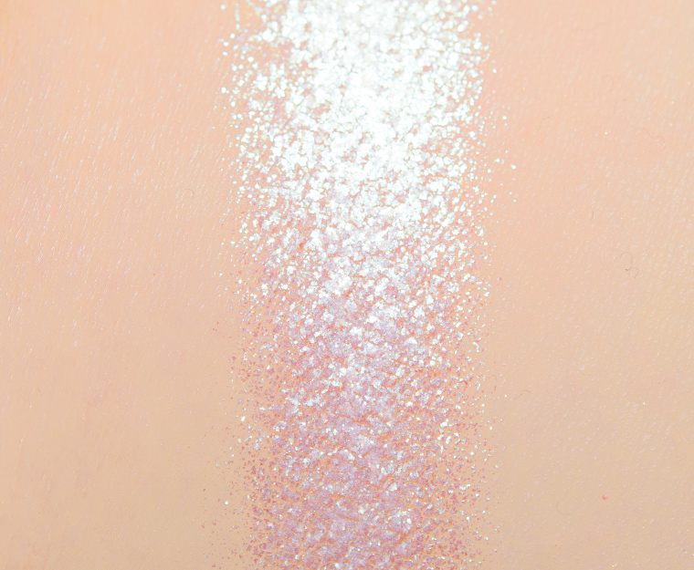<p class="text-center">Terra Moons Atlas Duochrome Eyeshadow</p>