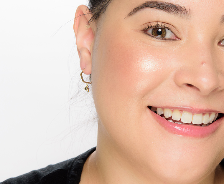 Chanel Perles de Lumiere Illuminating Blush Powder