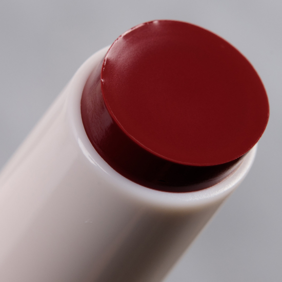 Charlotte Tilbury Happiberry Hyaluronic Happikiss Colour Balm