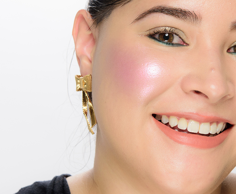 Clionadh Aether Powder Highlighter