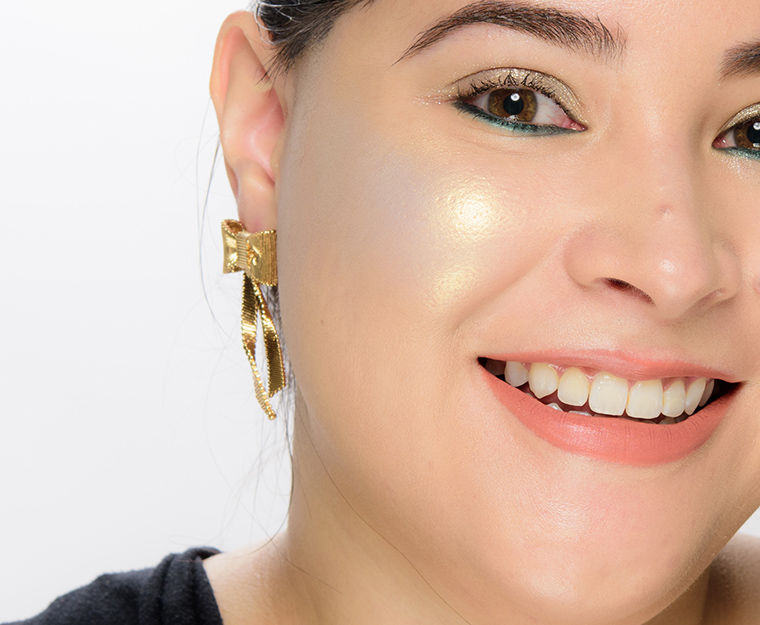 Clionadh Circuit Powder Highlighter