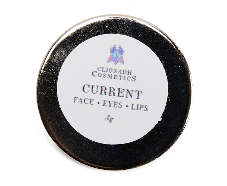 Clionadh Current Powder Highlighter