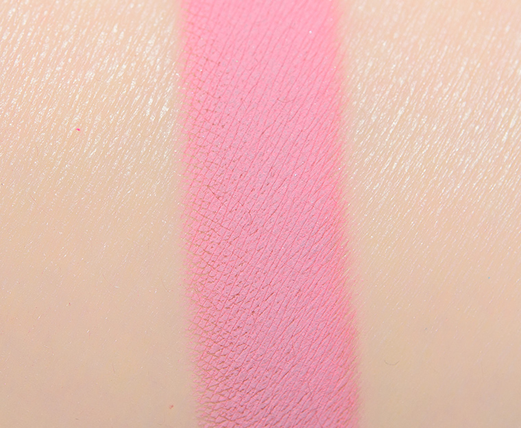 Give Me Glow Brittney Matte Pressed Shadow