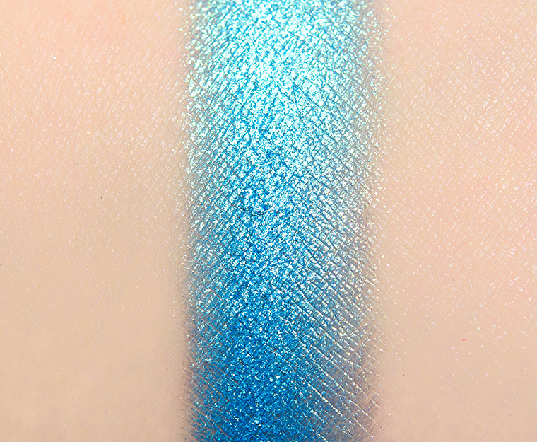 Give Me Glow Deep Waters Foiled Pressed Shadow